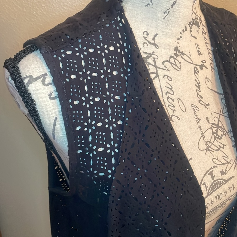 Faux Suede Lace Patterned Vest - image 2